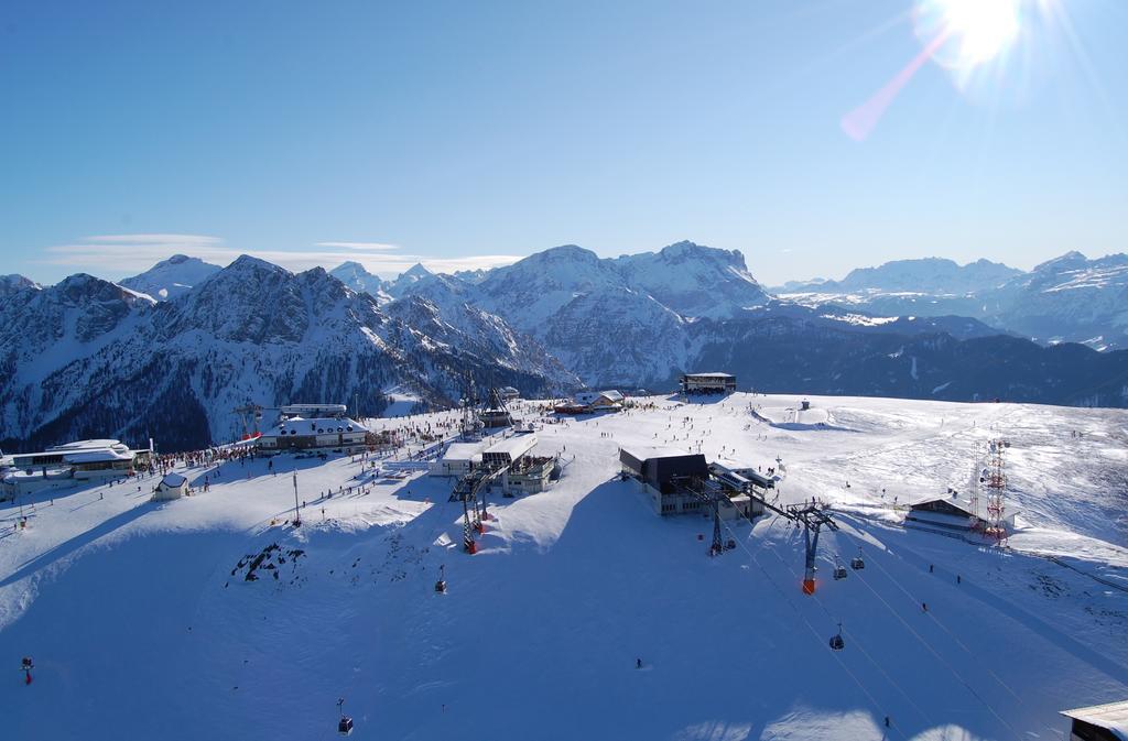 Hotel Garni Hochgruber Brunico Exterior photo